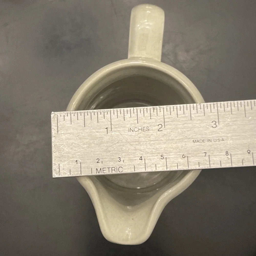 WEDGWOOD QUINCE  INDIVIDUAL‎ CREAMER Discontinued
